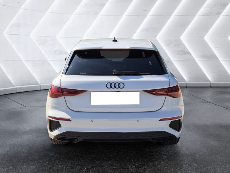 Audi A3 Sportback 45 1.4 tfsi e S line edition s imagem 3