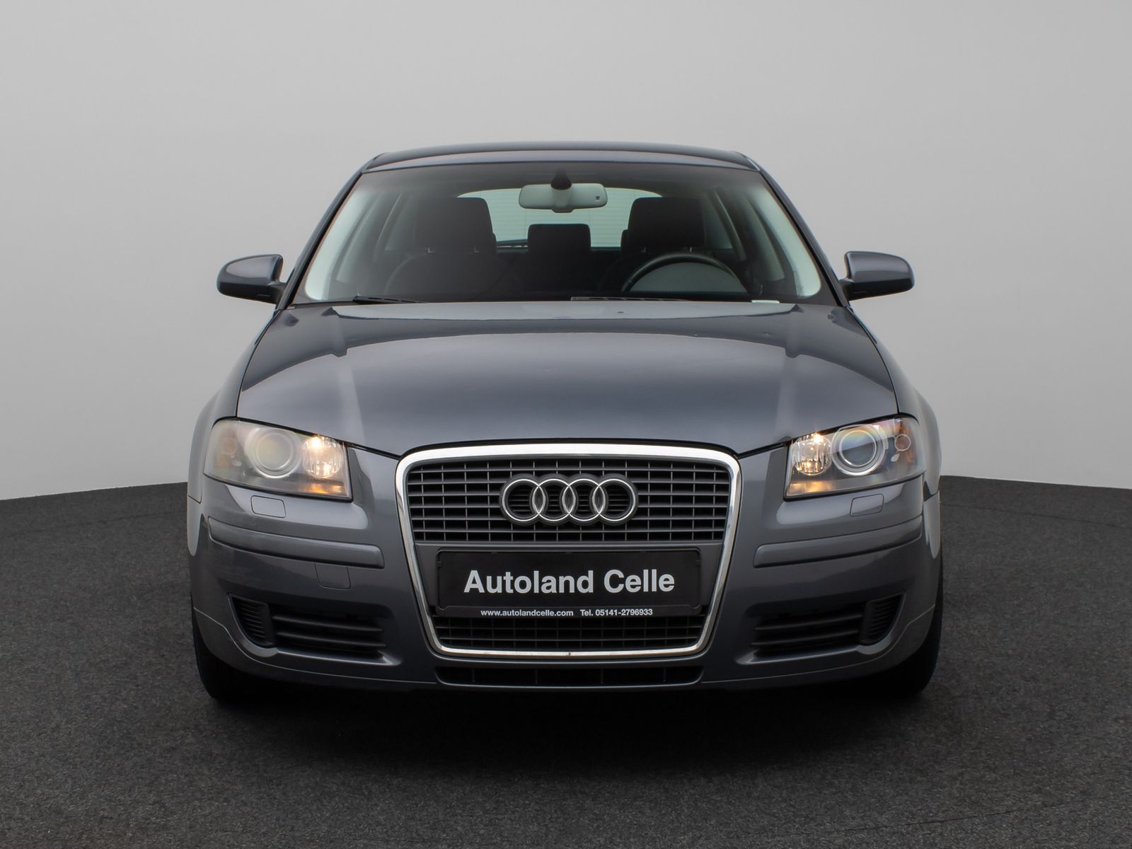 Fahrzeugabbildung Audi A3 Sportback 1.6 FSI Ambiente Sitzhzg PDC Xenon