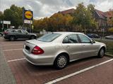 Mercedes-Benz E240 E-Klasse Automatikgetri... - Mercedes-Benz E 240 von privat