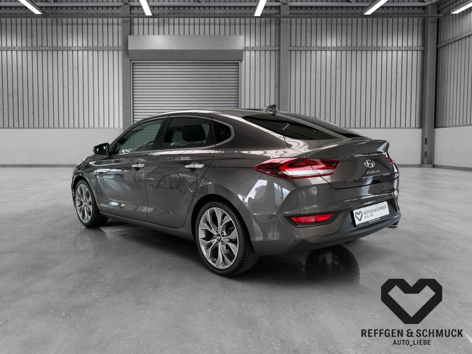Hyundai I30 FASTBACK PREMIUM DCT NAVI+LED+DAB+APPLE+ACC+
