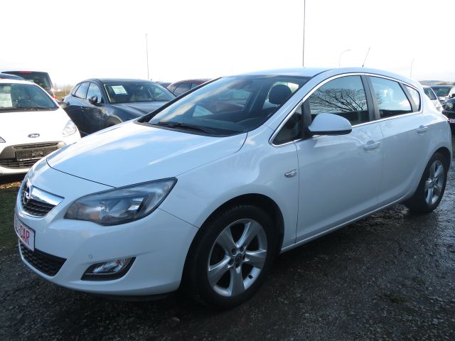 Opel Astra J Lim. 5-trg.1.4 Turbo  Sport*SHZ*Tempomat