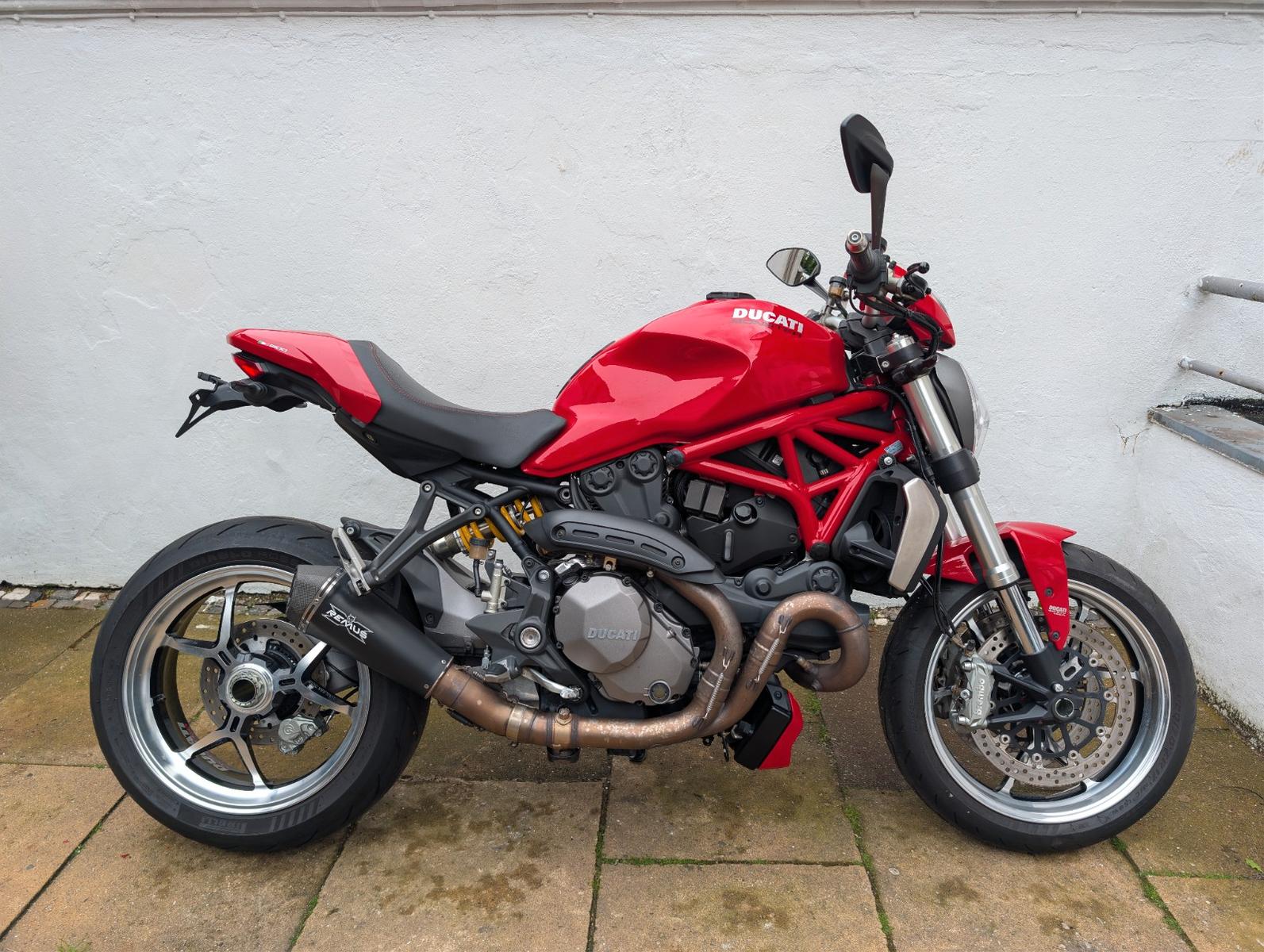 Ducati Monster 1200 S  mit Gewährleistung