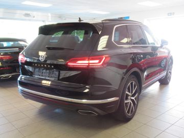 Volkswagen Touareg - 9