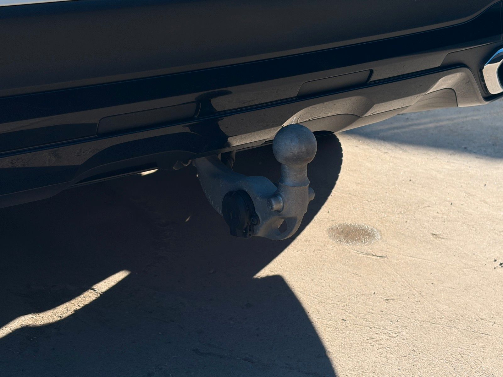 Fahrzeugabbildung Mercedes-Benz GLC 200 4M AMG + Pano Standhzg Burmester ACC AHK