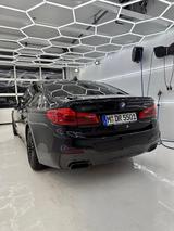 BMW M550i xDrive V8 Biturbo Individual - BMW M550 von privat