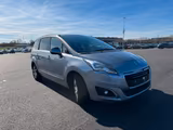Peugeot 5008 1.2 e-THP 130PS 7-SITZE 10611 - Peugeot 5008: Van