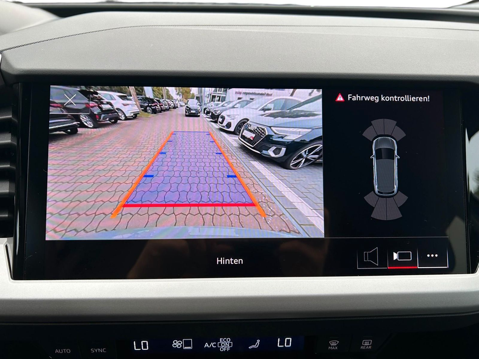 Audi Q4 e-tron - Bild 15