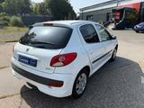 Peugeot 206 + Basis - gebrauchte Peugeot 206 aus dem Jahr 2010