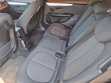 BMW 218 Gran Tourer - 8