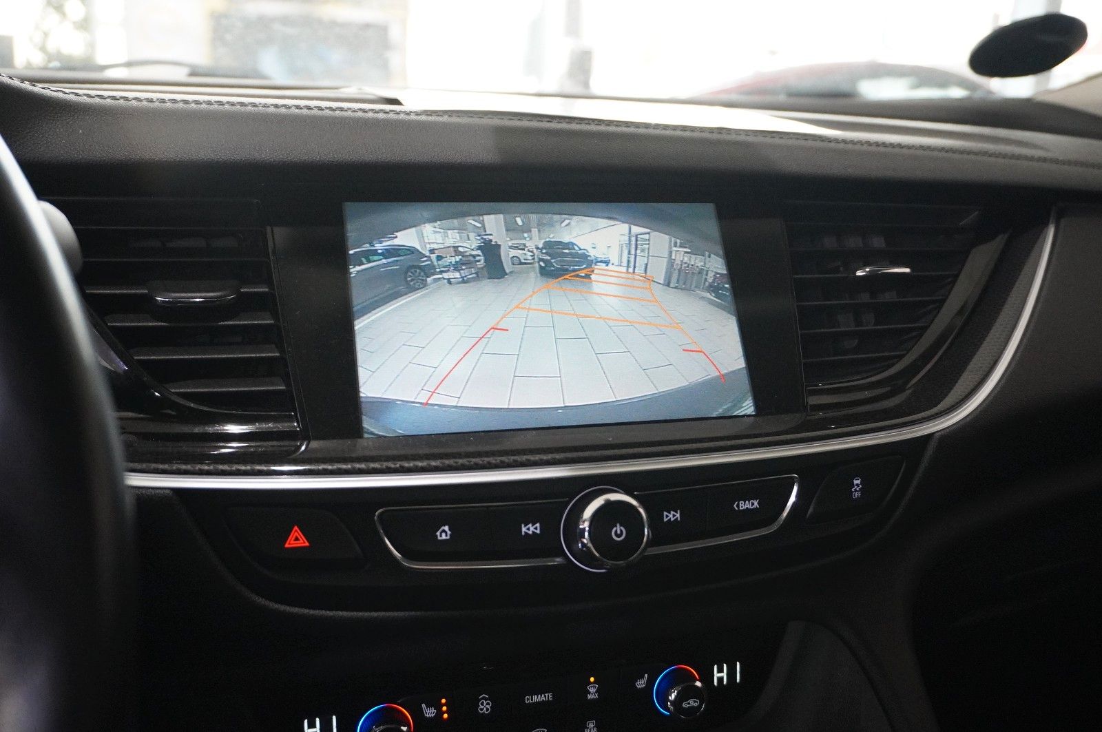 Fahrzeugabbildung Opel Insignia B ST 1.5T DYNAMIC NAVI/LED/KAMERA/AHK