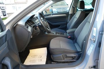 Volkswagen Passat Variant - 9