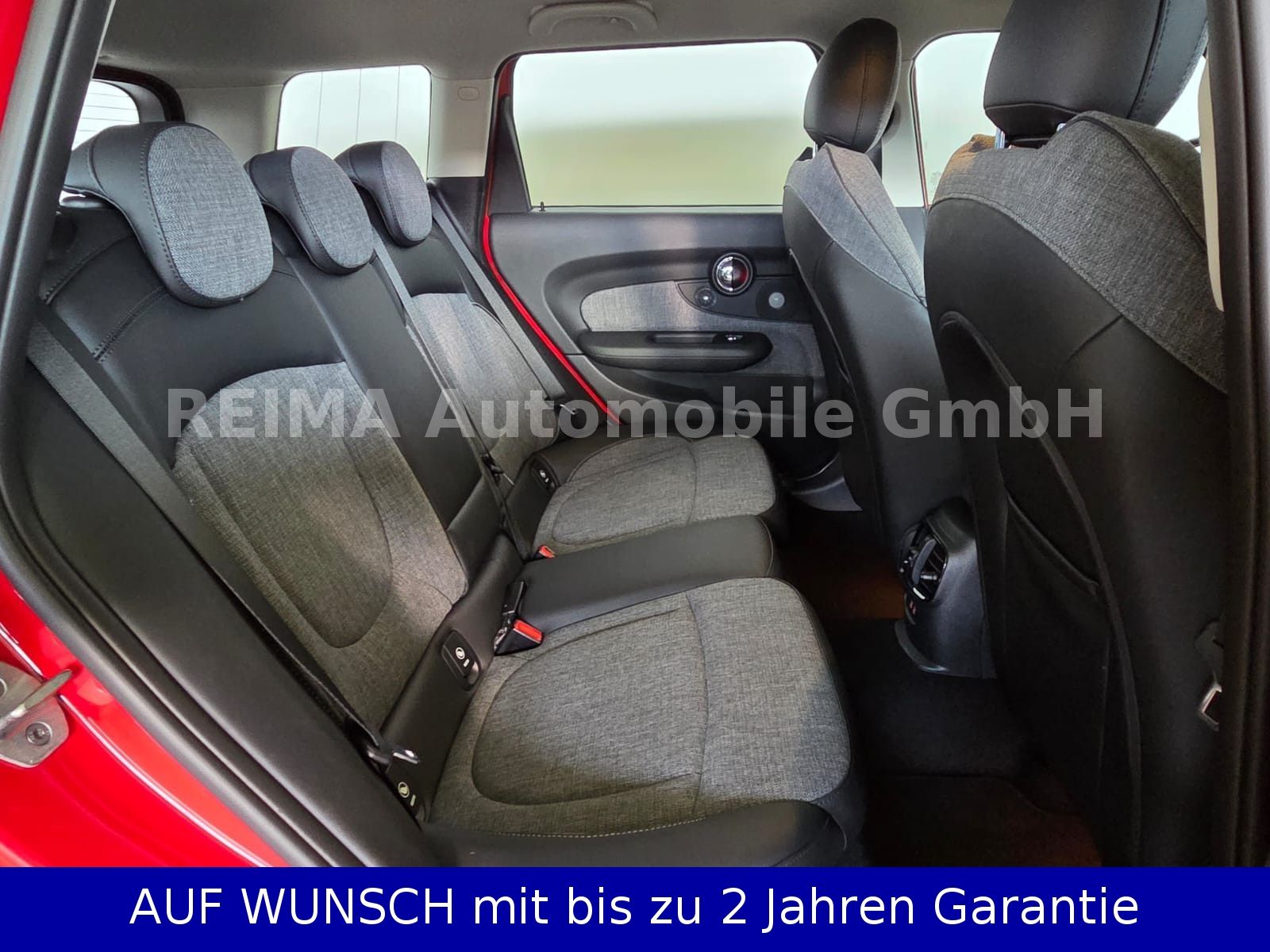 Fahrzeugabbildung MINI 2,0D Clubman Cooper D, LED, Navi, Digital