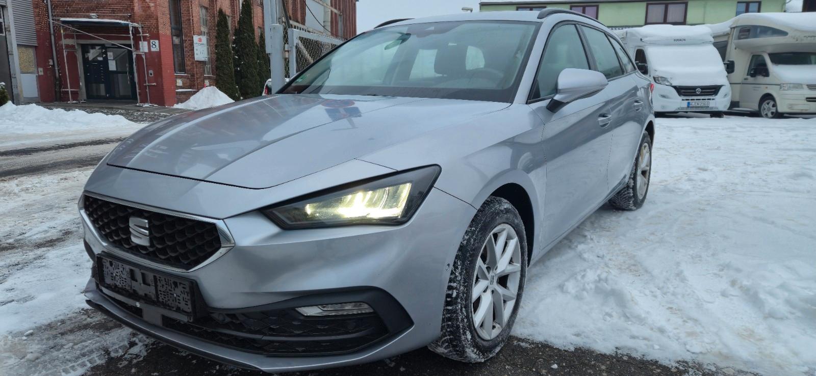 Seat Leon Sportstourer Style*LED*LHZ*LANE*ACC*