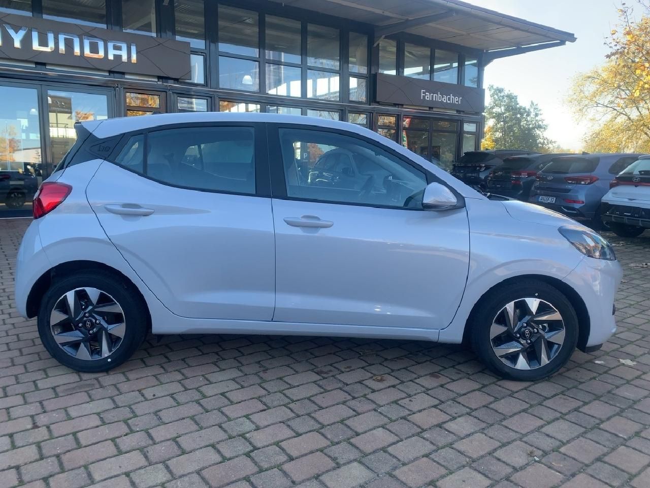 Fahrzeugabbildung Hyundai i10 Trend