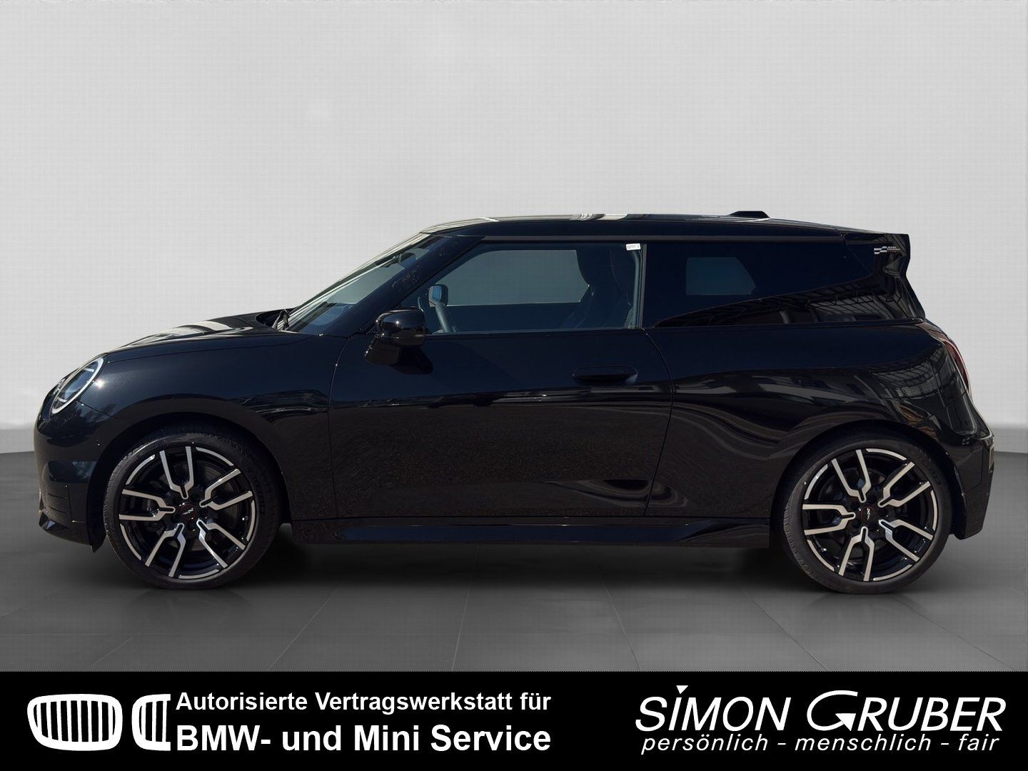 Fahrzeugabbildung MINI Cooper SE John CooperWorks Panorama HUD Ambiente