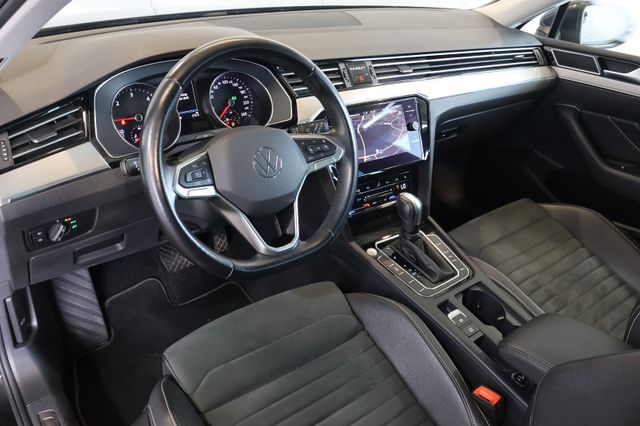 Volkswagen Passat 2.0 TDI Elegance ACC+KAM+MATRIX+AHK