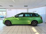 Skoda Octavia Combi RS 245, Pano, Kamera, Navi, LED - Skoda Octavia: Grün, RS