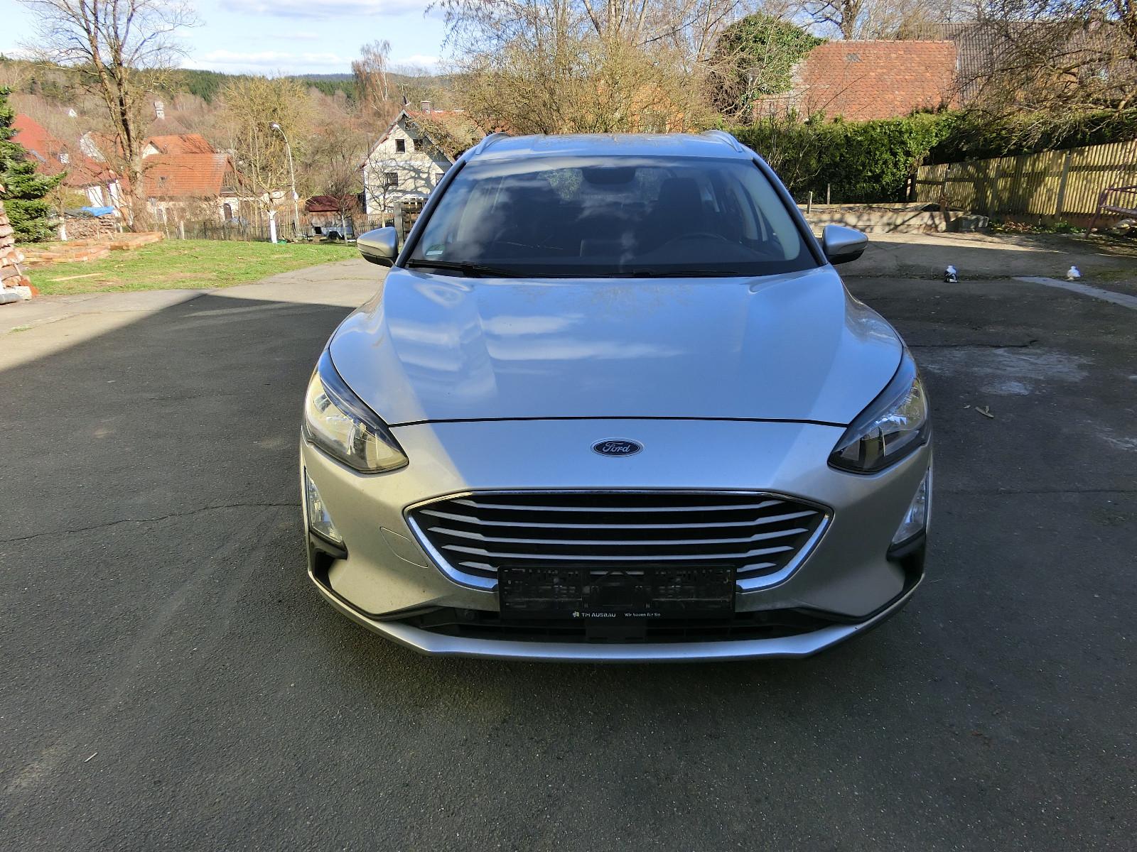 Ford Focus 2,0 EcoBlue 110kW Cool & Connect Turnier