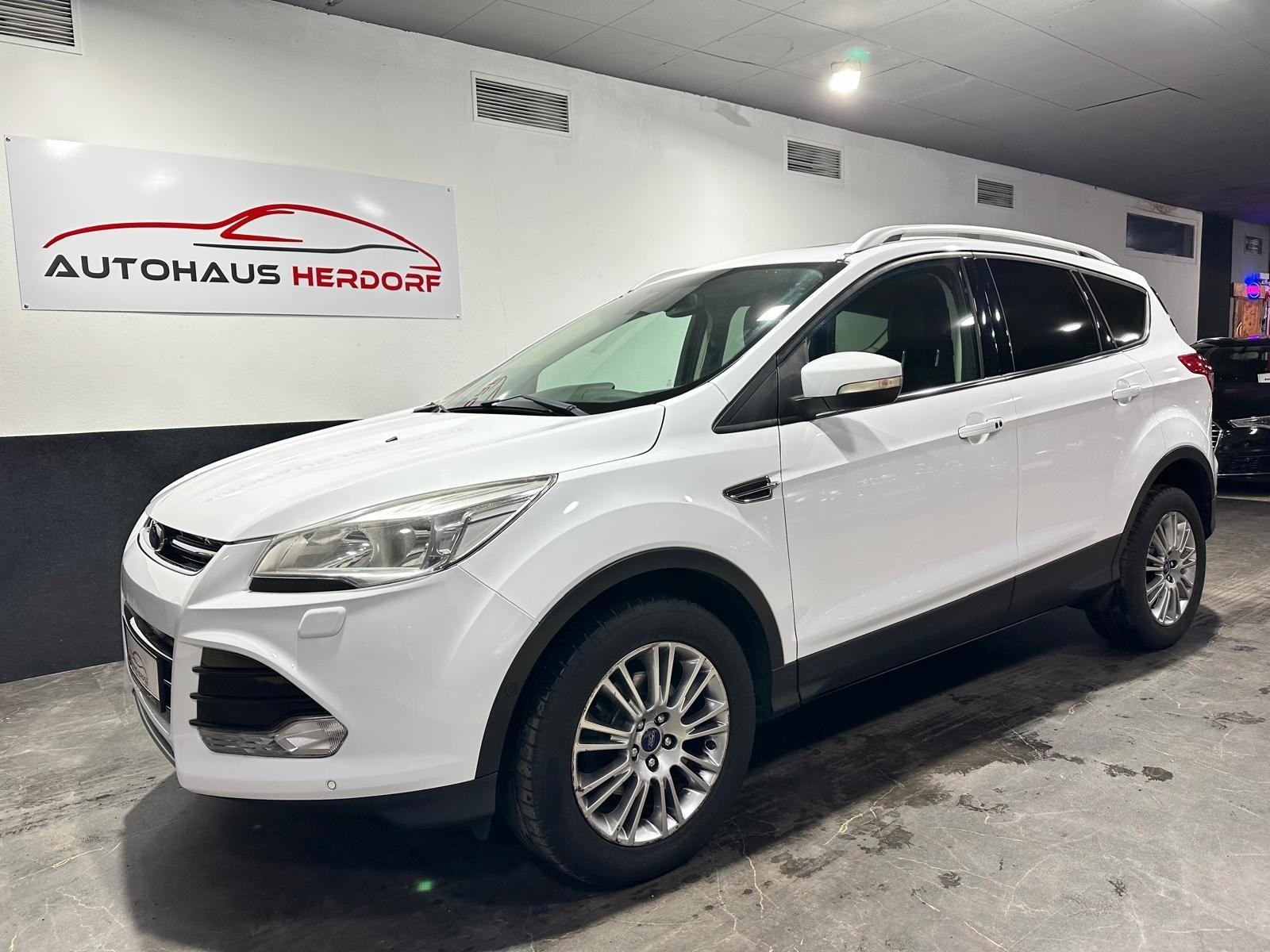 Ford Kuga Titanium 1.6 /  kÜHLWASSERVERLUST /Teillede