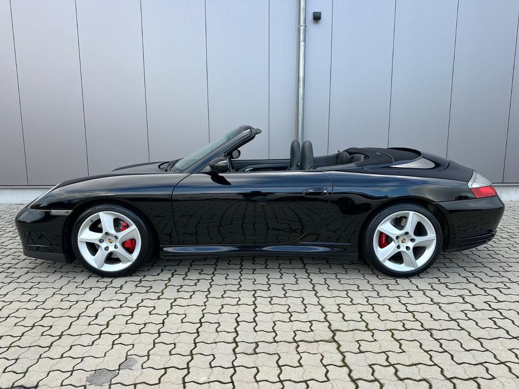 Porsche 996