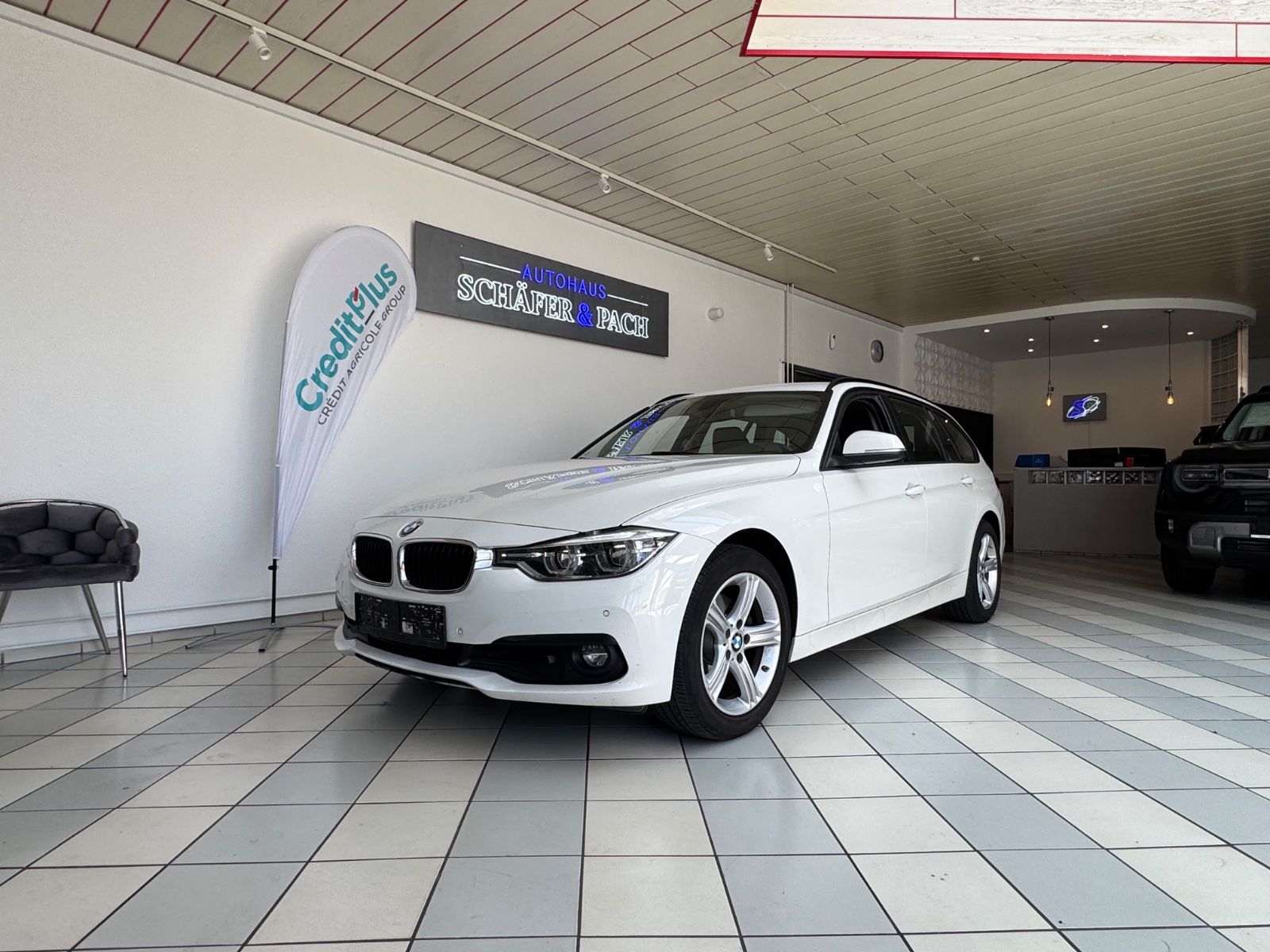 BMW 320 - 1