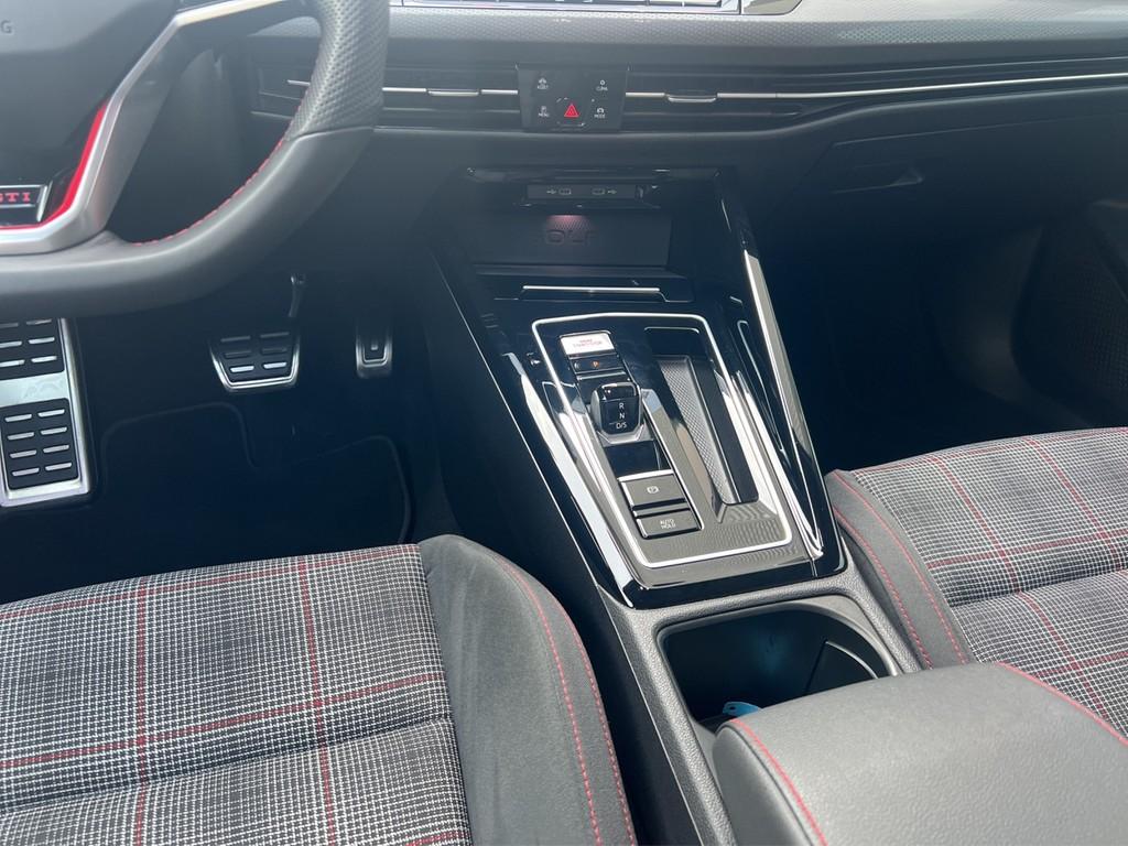 Volkswagen Golf VIII 2.0 TSI DSG GTI VIRTUAL*NAVI*LED*ACC*P, миниатюра 13