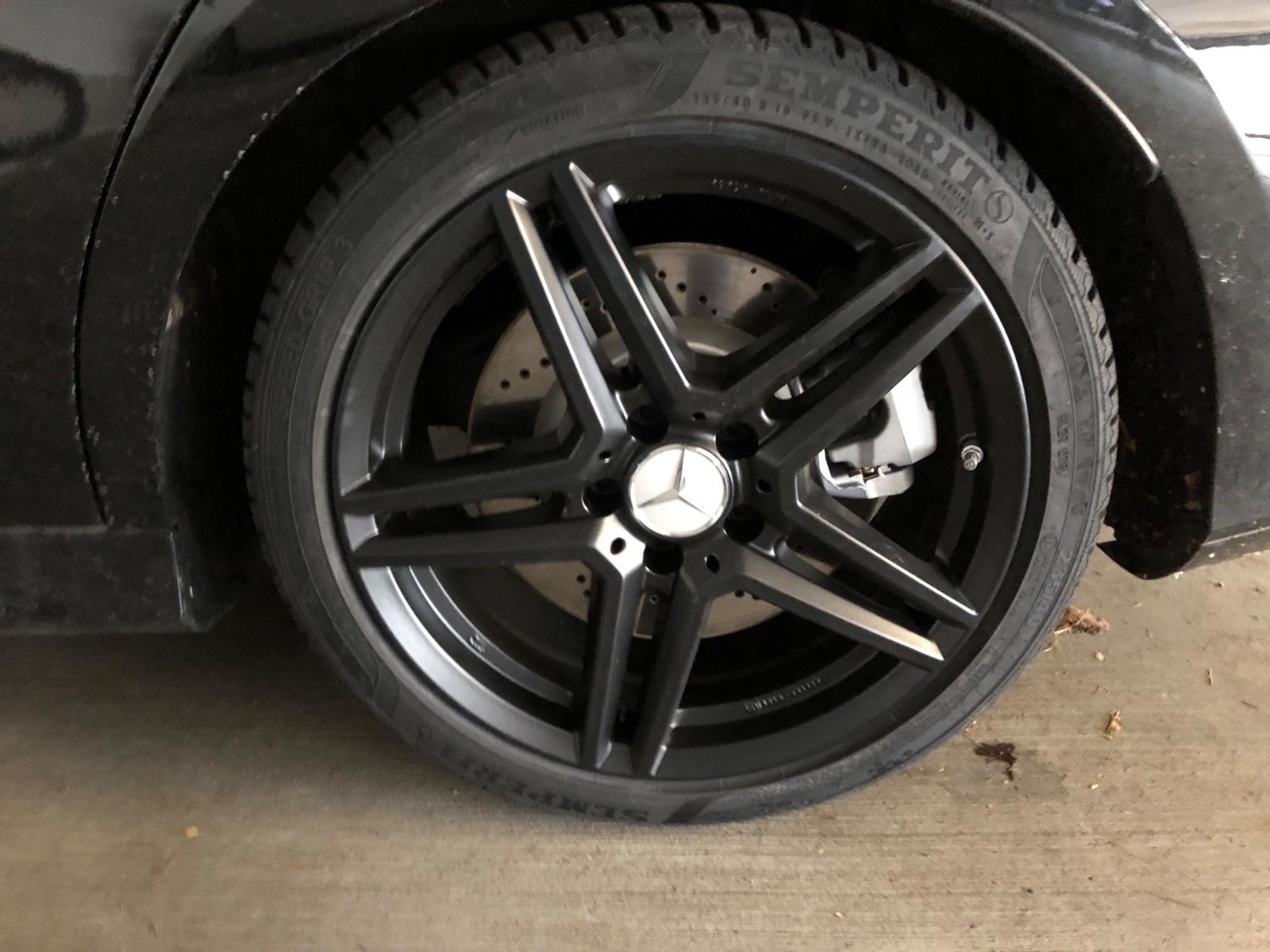 Mercedes-Benz CLA 35 SB 1.Hand, Garantie, TÜV, 8-fach bereift