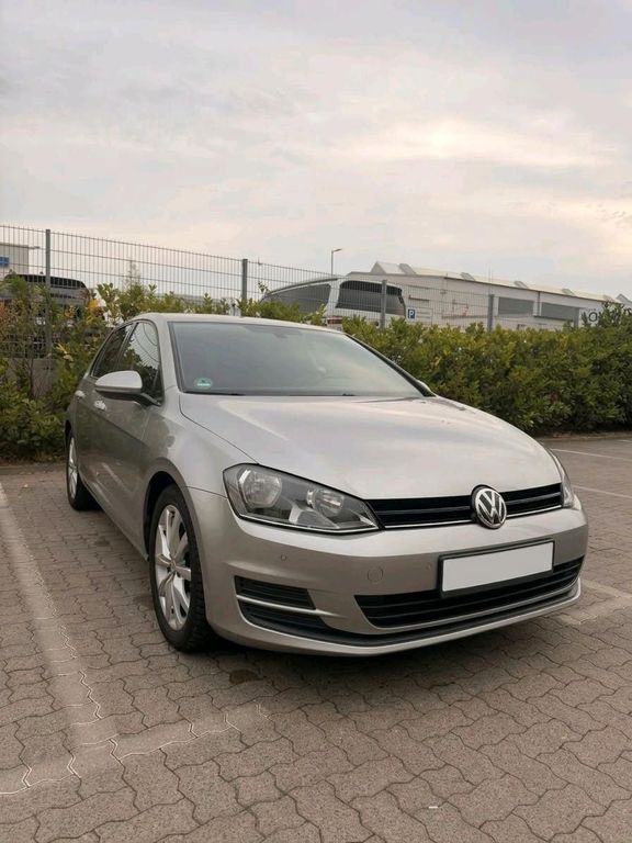 Image of Volkswagen Golf