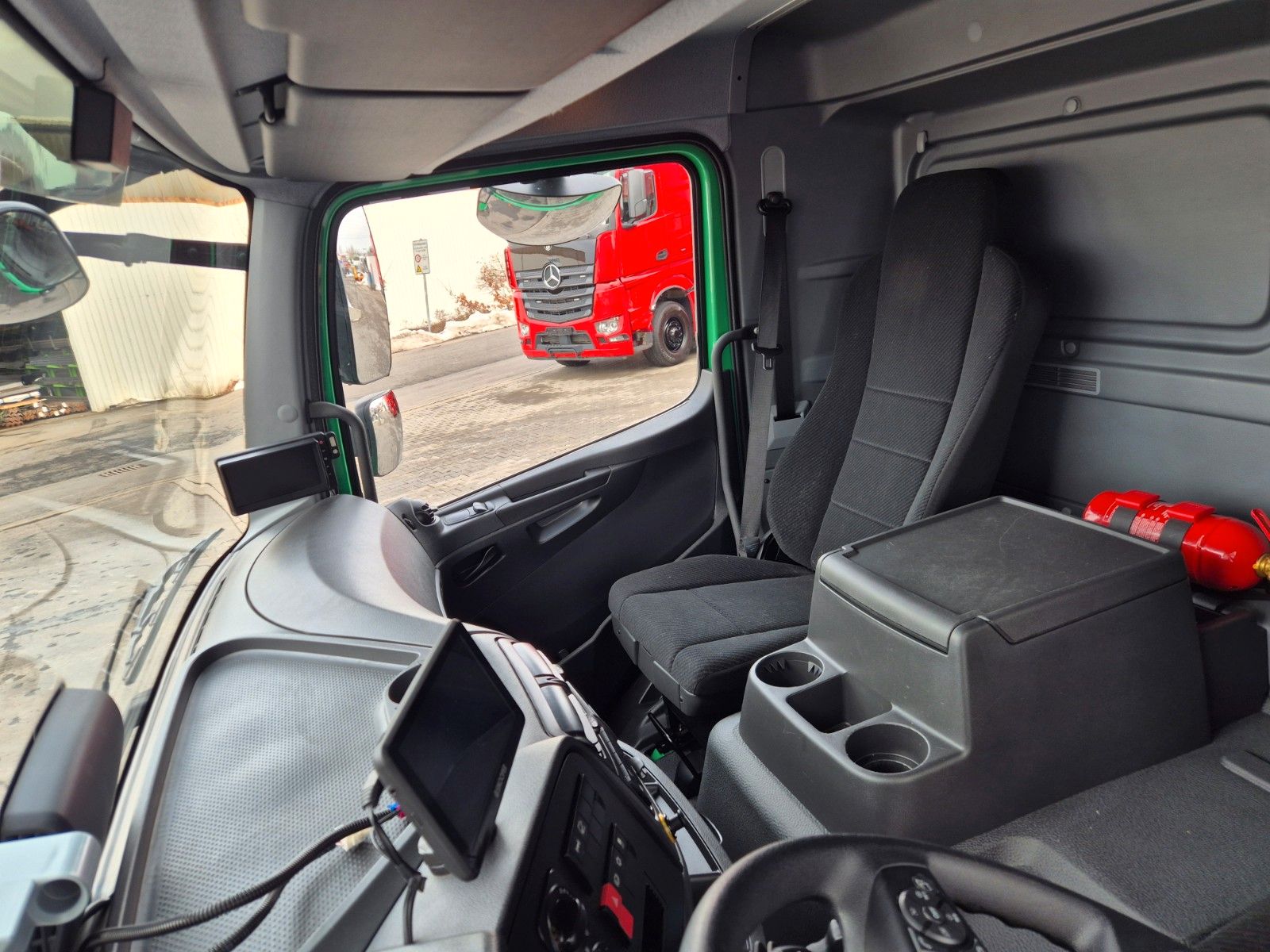 Fahrzeugabbildung Mercedes-Benz Atego 1223 L LBW 2.000kg Klima