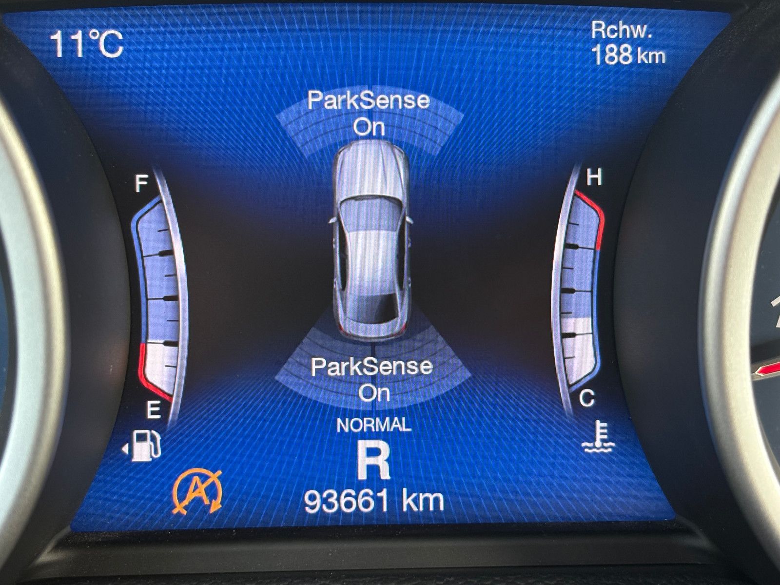 Fahrzeugabbildung Maserati Ghibli Diesel/FACELIFT/KAMERA/NEUES-MODELL