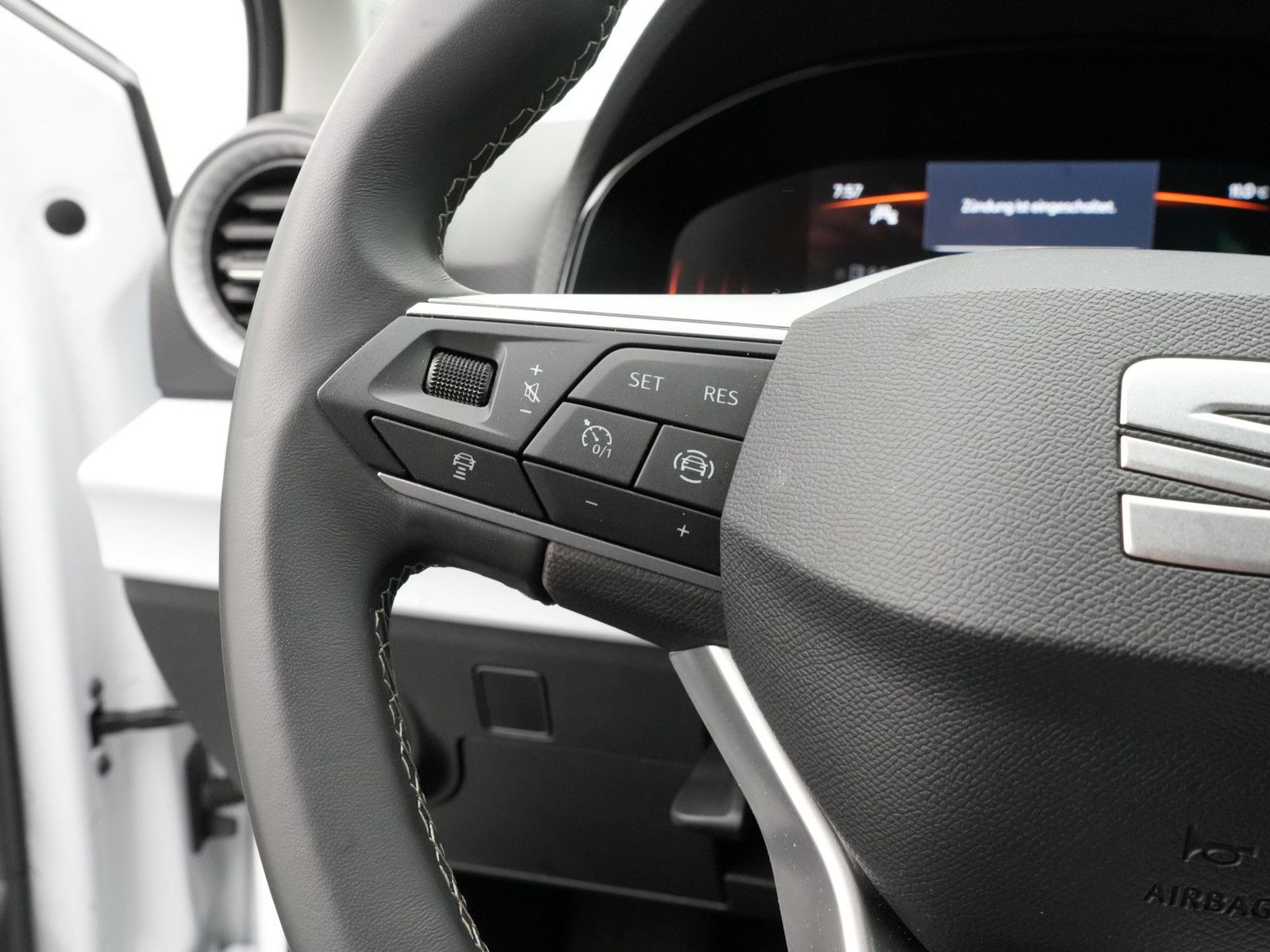 Seat Arona - Bild 7
