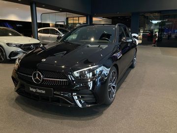 Mercedes E 200 - 2