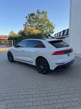 Audi Q8 50 TDI S LINE PANO HUD TOT MATRIX AHK 22 Zoll - weiße Audi Q8