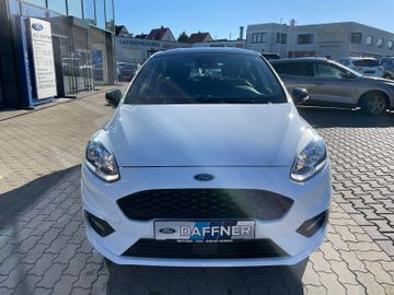Fahrzeugabbildung Ford Fiesta ST-Line Navi, heizbare WSS, PDC hinten