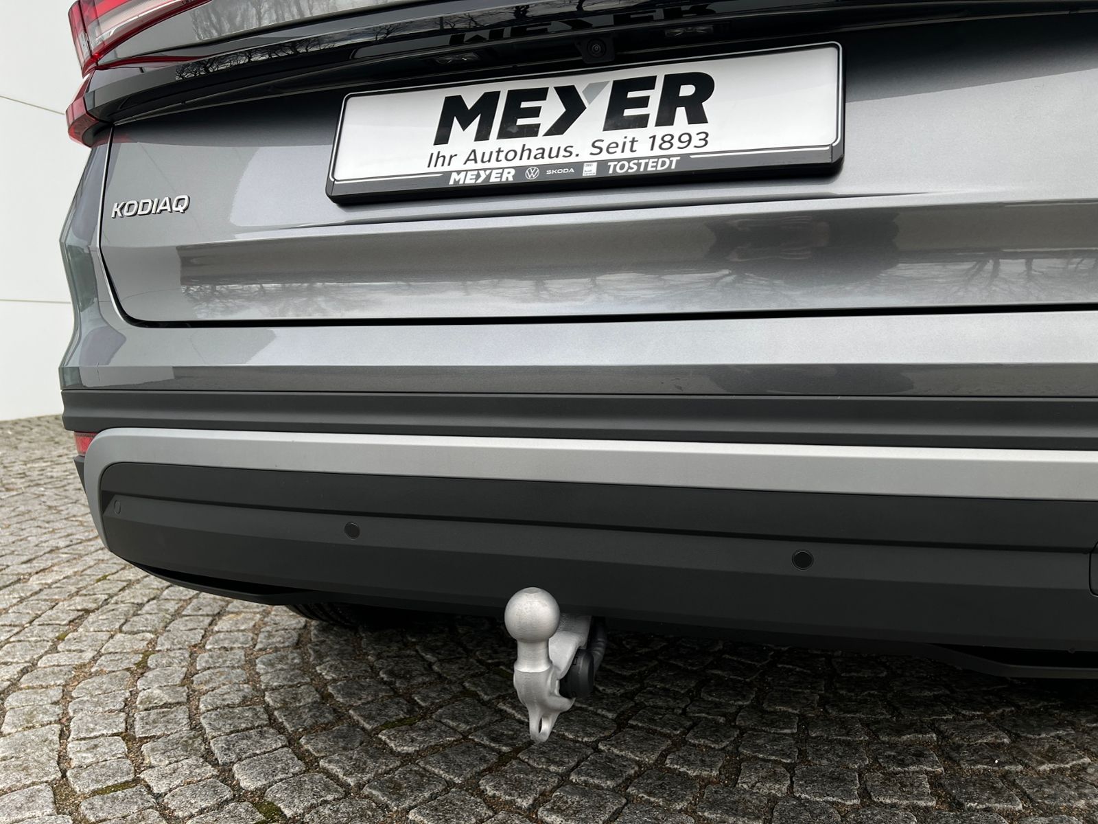 Fahrzeugabbildung SKODA Kodiaq Selection 1.5 TSI mHEV DSG *AHK, LED, Pan