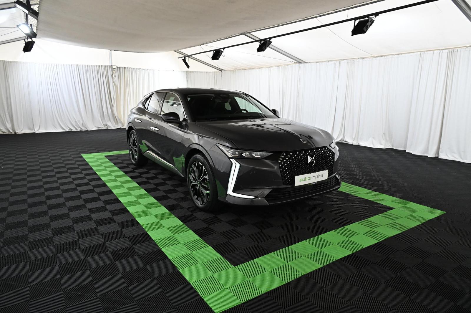 DS Automobiles DS4 1.6 E-Tense 225 Etolie Alcantara UVP 53.000 