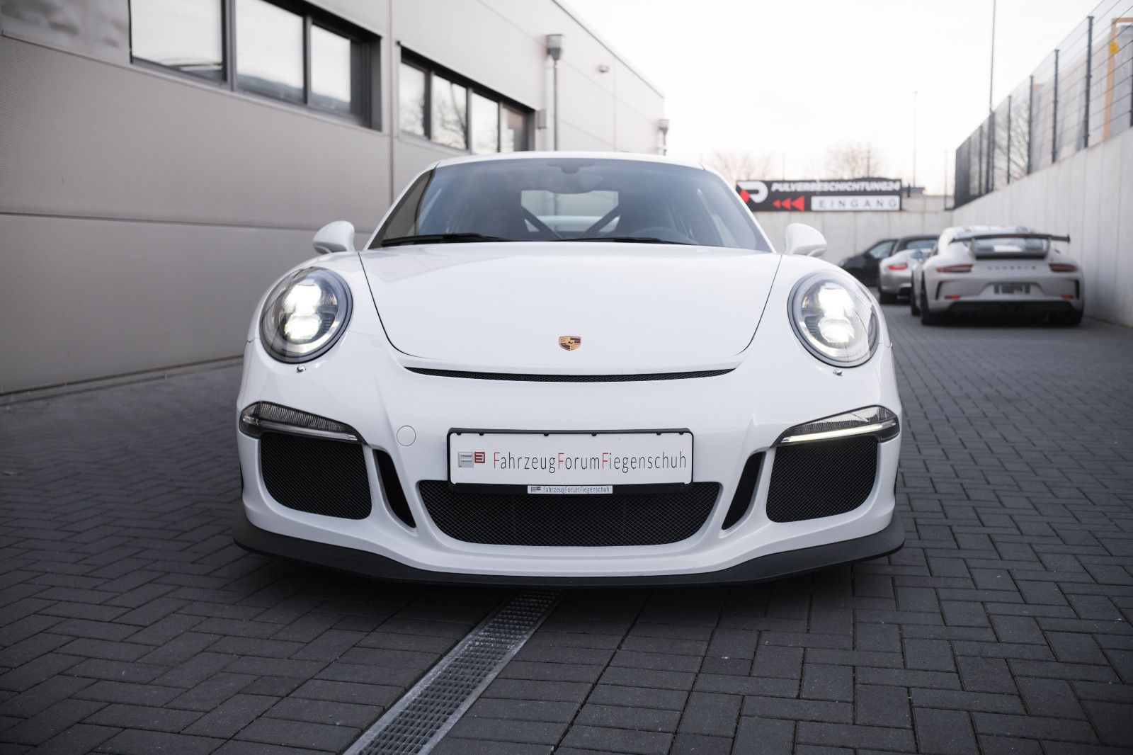 Fahrzeugabbildung Porsche 911/991.1 GT3-Clubsp.-LED-DAB-90Ltr.-Sp.-Chron