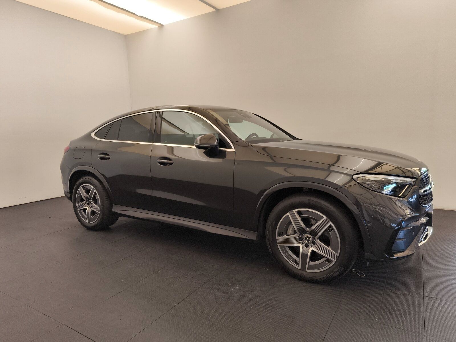 Mercedes-Benz GLC 220 d 4M Coupé AMG Distr RüCam DigiLight AHK foto 4