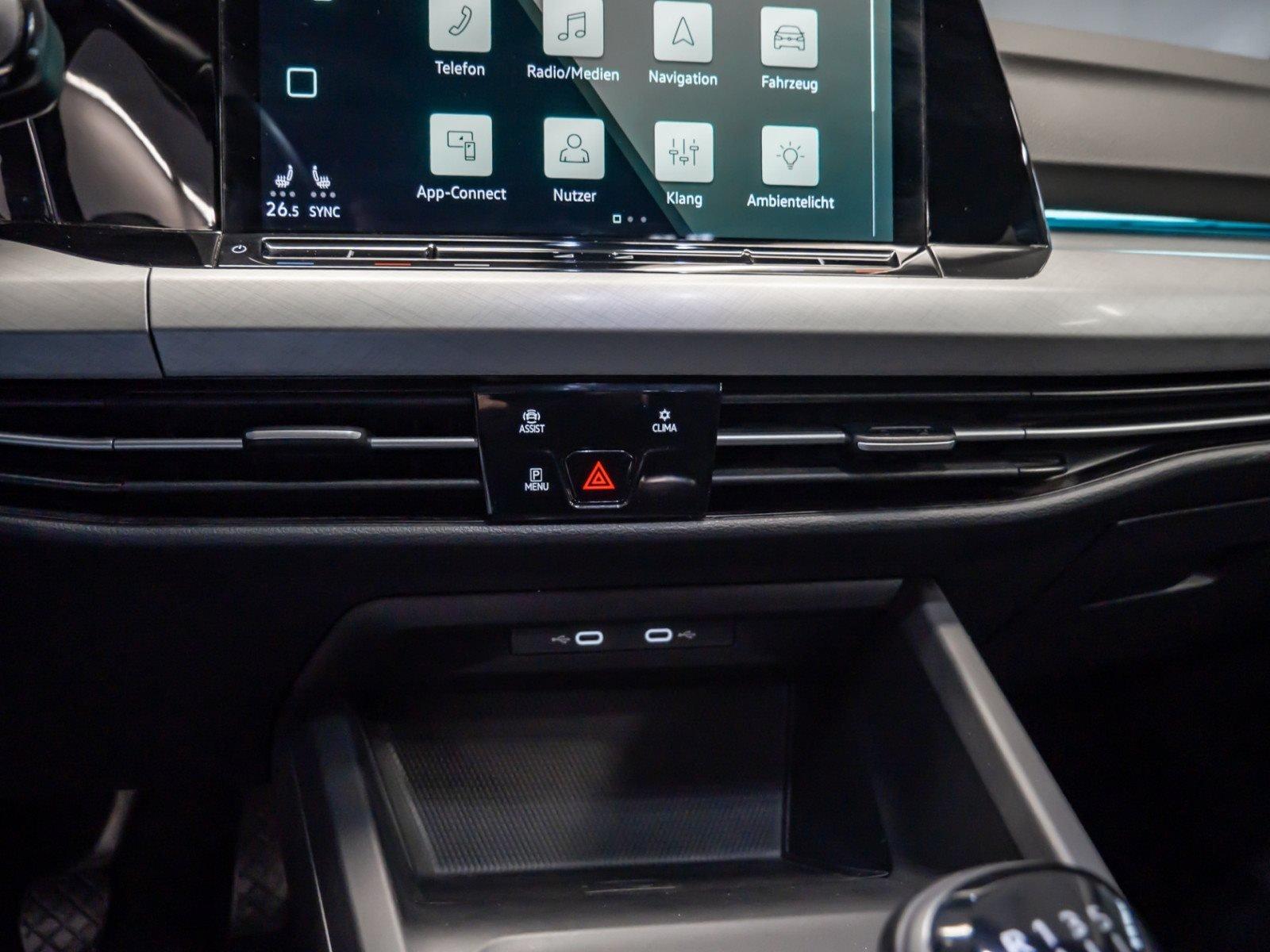 Volkswagen Golf VIII Variant LIFE TSI+ALU 16+AHK+ERGO SITZ+, миниатюра 15