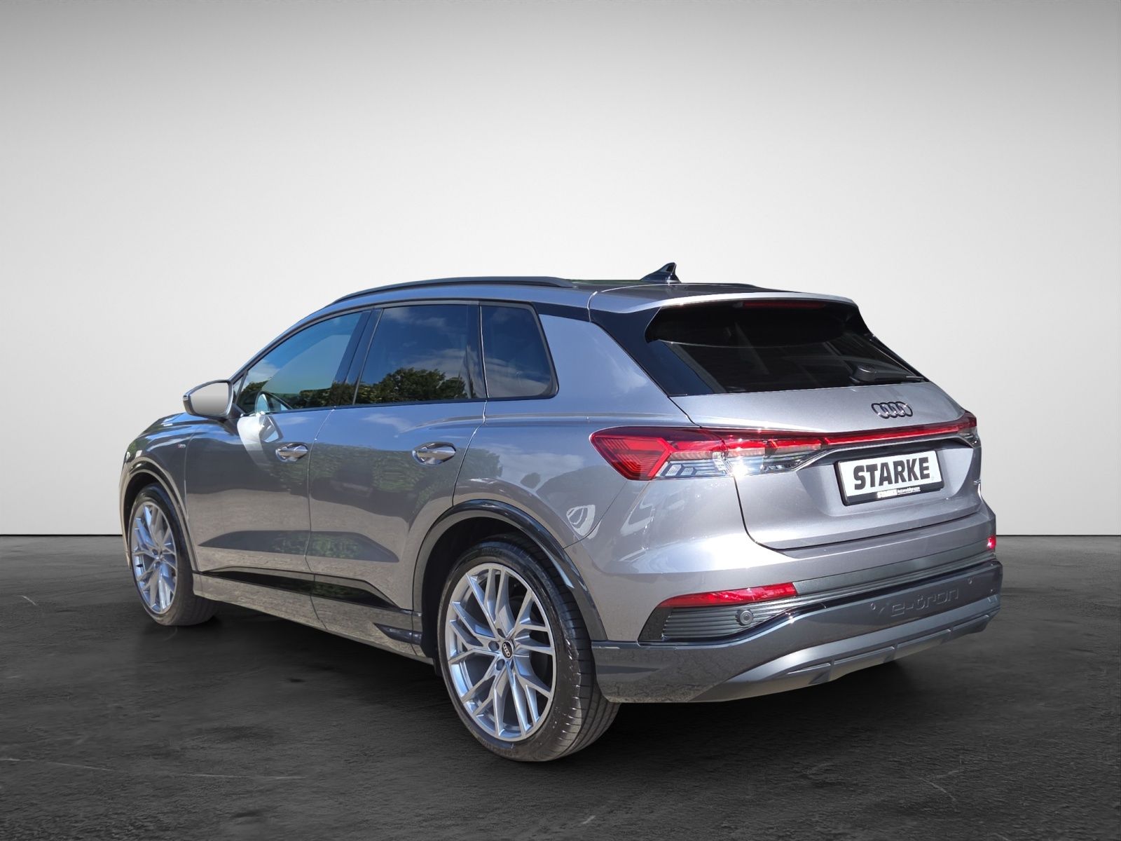Audi Q4 e-tron 45 quattro S line LED-Matrix AHK HeadU foto 4