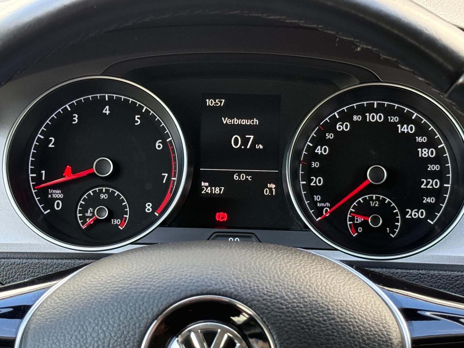 Volkswagen Golf VII 1.2 TSI Lim. BMT *PDC/AUX/Sitz-Hz*