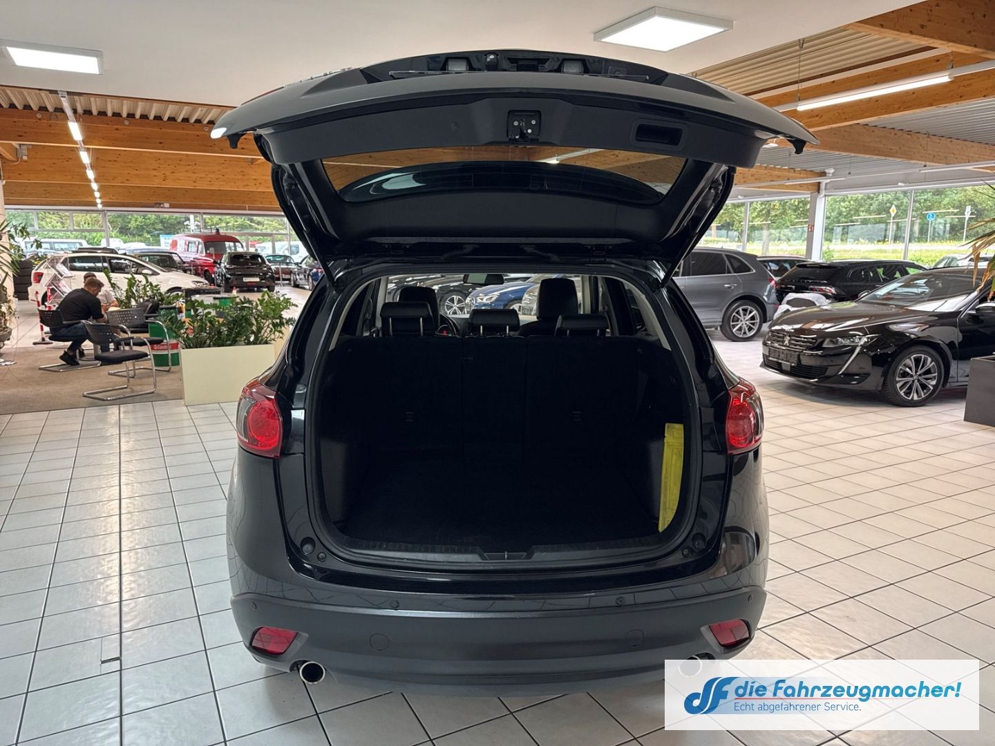Fahrzeugabbildung Mazda CX-5 Sports-Line AWD 4x4 AUTOMATIK 2.2 SKYACTIV-