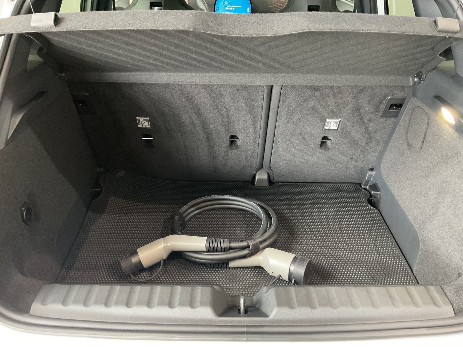 Fahrzeugeinzelansicht 14 Fahrzeugabbildung MINI Aceman SE |JCW Trim |Paket XL