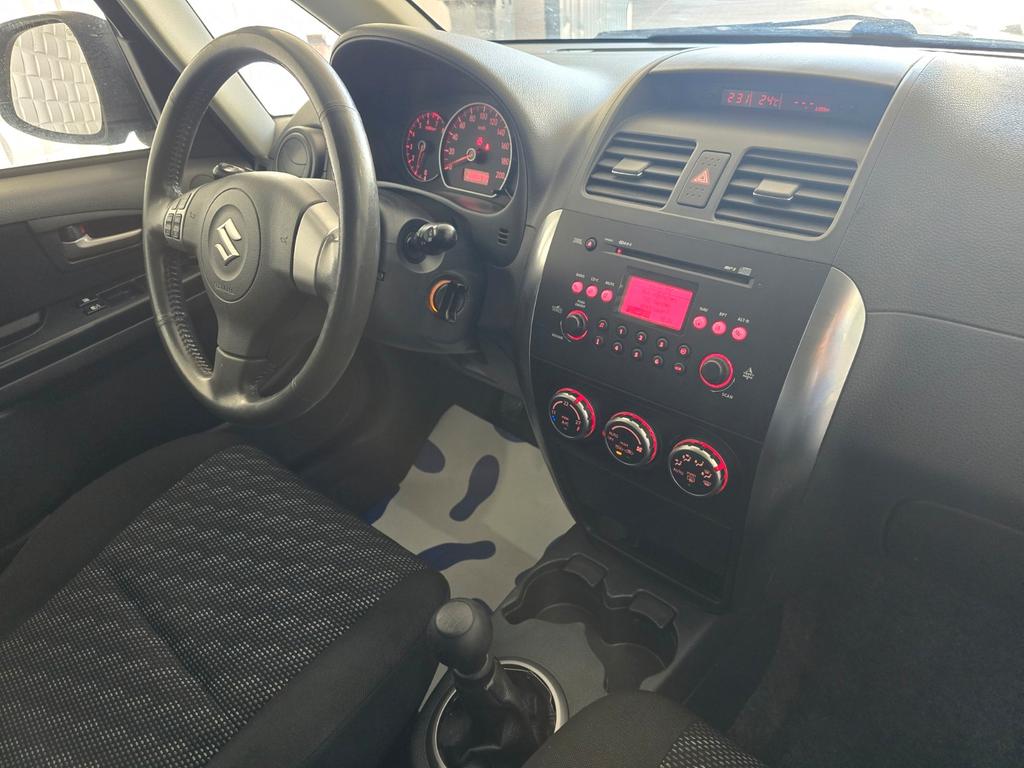 Suzuki SX4