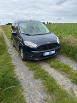 Ford Transit Courier  Benzin - Ford Transit Courier aus 2017
