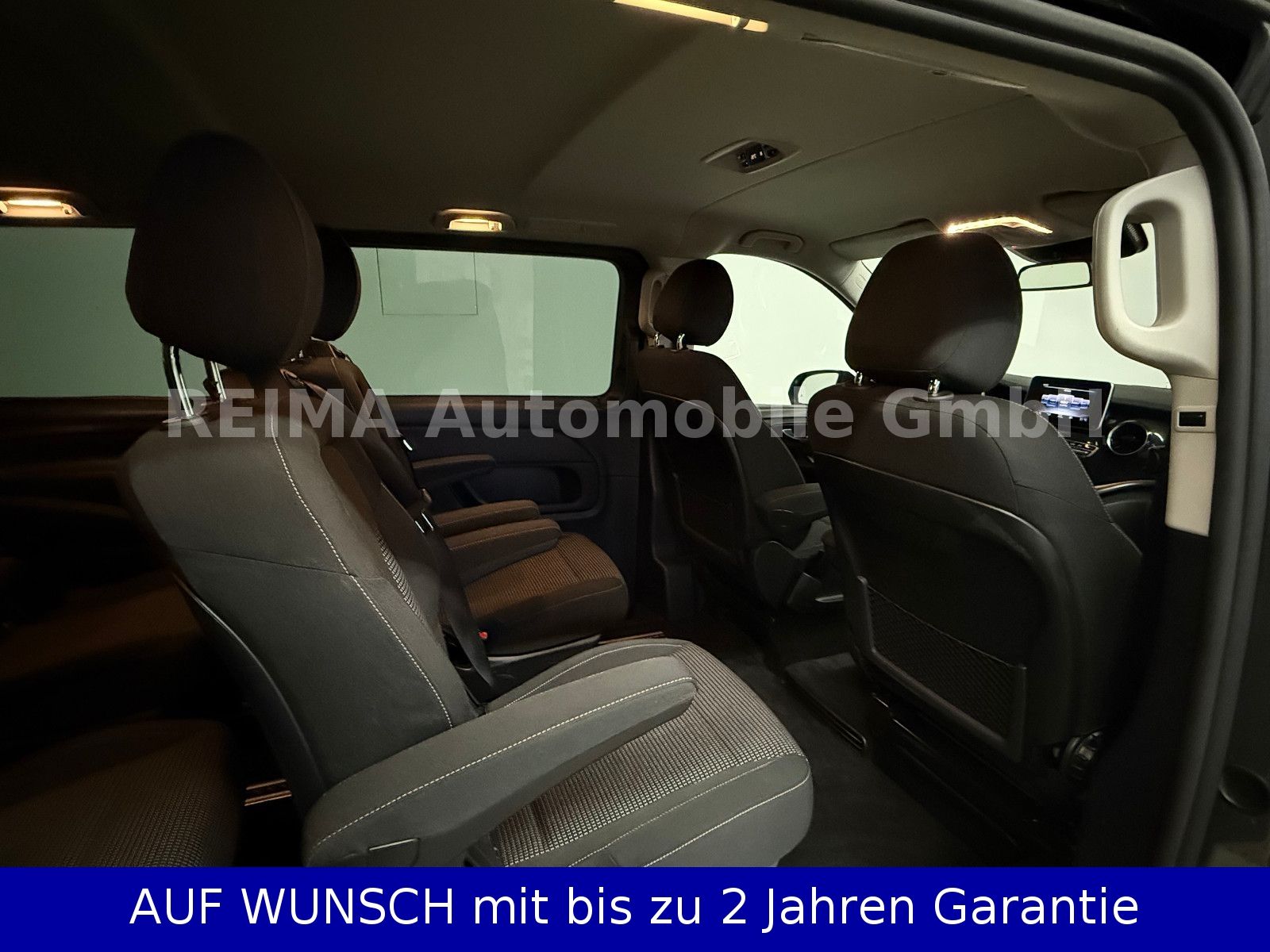 Fahrzeugabbildung Mercedes-Benz V 250 d EDITION lang, 6 Sitzer, LED, ACC