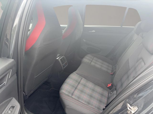 Golf VIII GTI, Business Premium, Navi, ACC, 19"