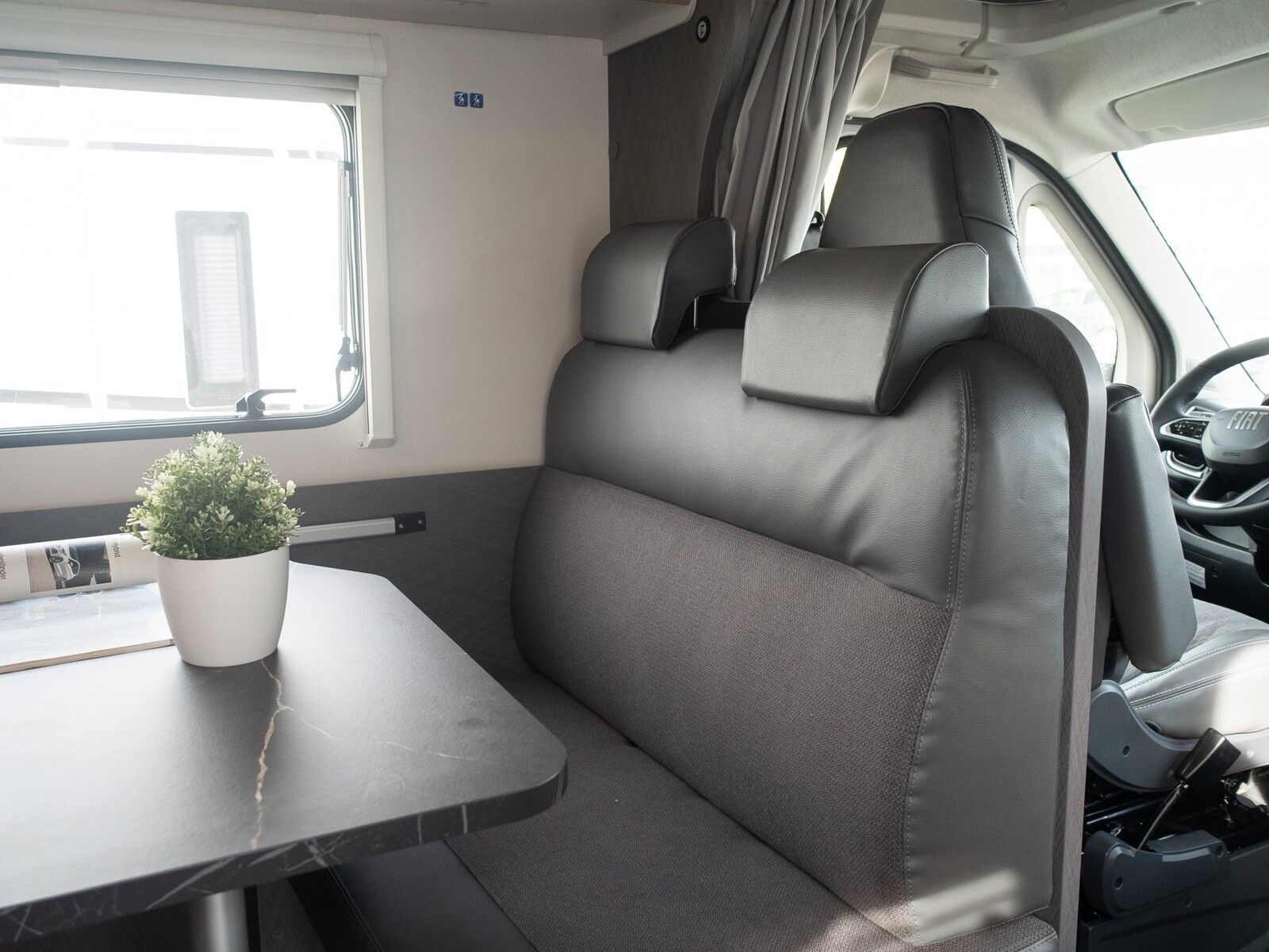 Fahrzeugabbildung Etrusco A-Modell Base 6.9 DB 6-Sitz/Schlaf-Plätze*3500kg