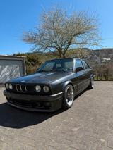 BMW e30 325i Coupé M Technik 2 - BMW 325 aus 1989: 325i