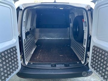 Volkswagen Caddy - 5